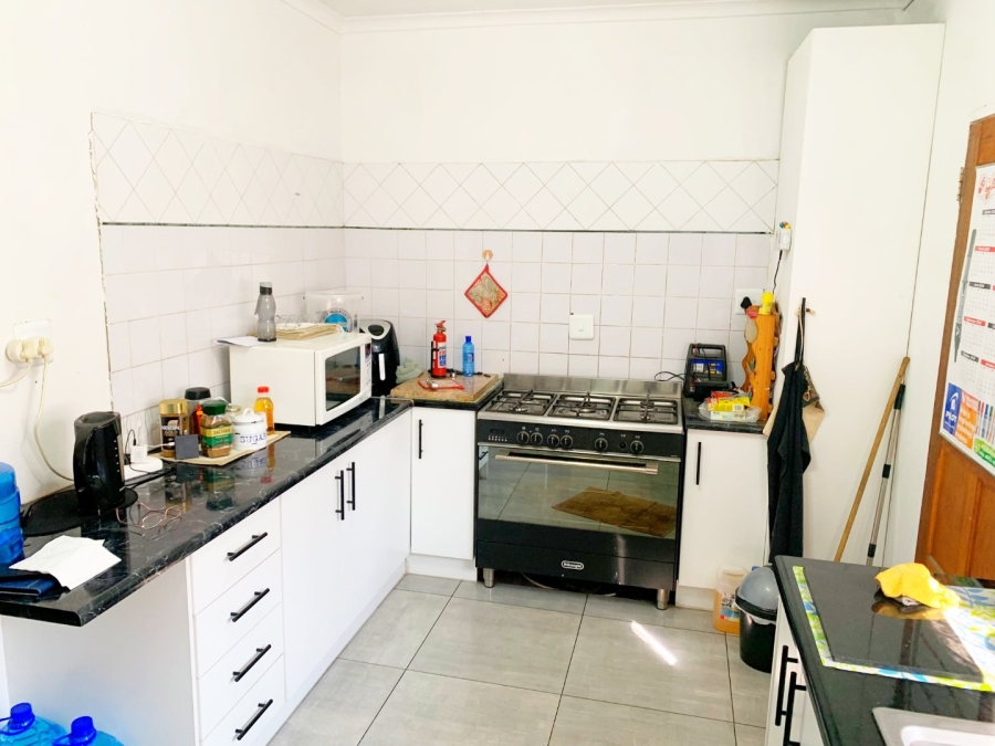 To Let 4 Bedroom Property for Rent in Birch Acres Gauteng