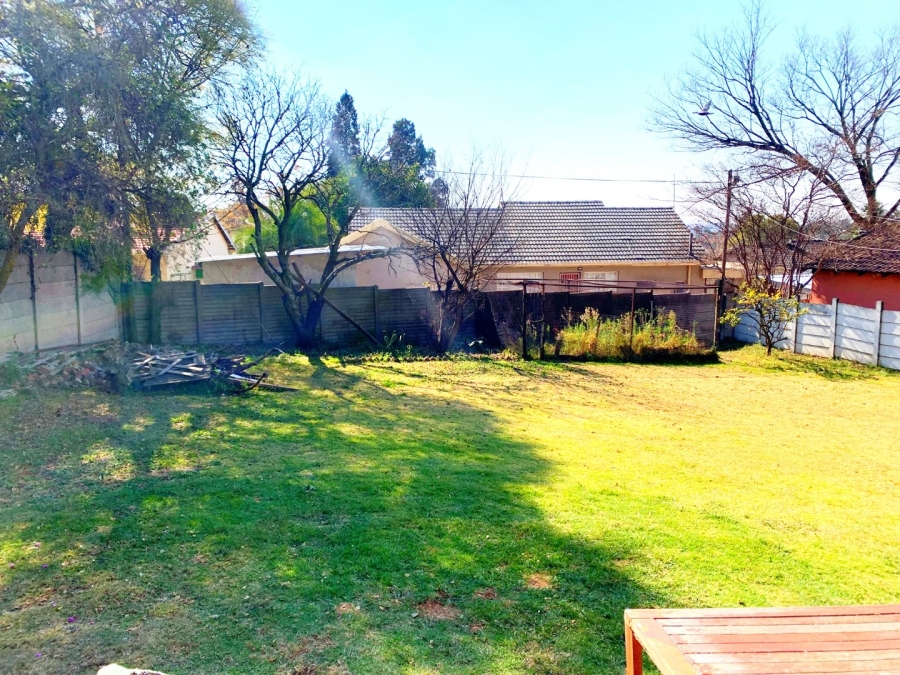 To Let 4 Bedroom Property for Rent in Birch Acres Gauteng