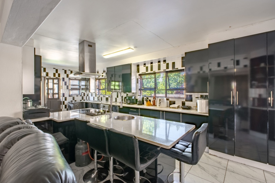4 Bedroom Property for Sale in Copperleaf Estate Gauteng