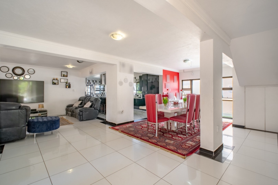 4 Bedroom Property for Sale in Copperleaf Estate Gauteng