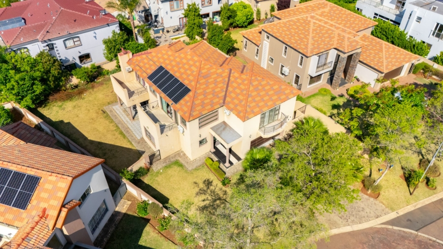 4 Bedroom Property for Sale in Copperleaf Estate Gauteng