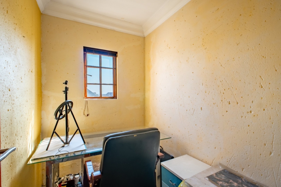 4 Bedroom Property for Sale in Brooklands Lifestyle Estate Gauteng
