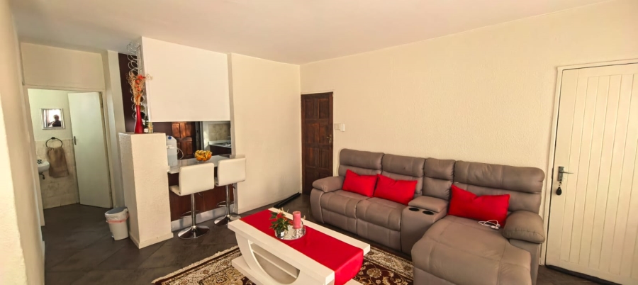 2 Bedroom Property for Sale in Halfway Gardens Gauteng