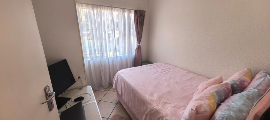 2 Bedroom Property for Sale in Halfway Gardens Gauteng