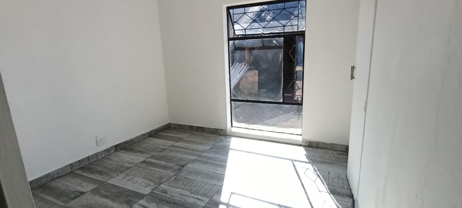 3 Bedroom Property for Sale in Bonaero Park Gauteng