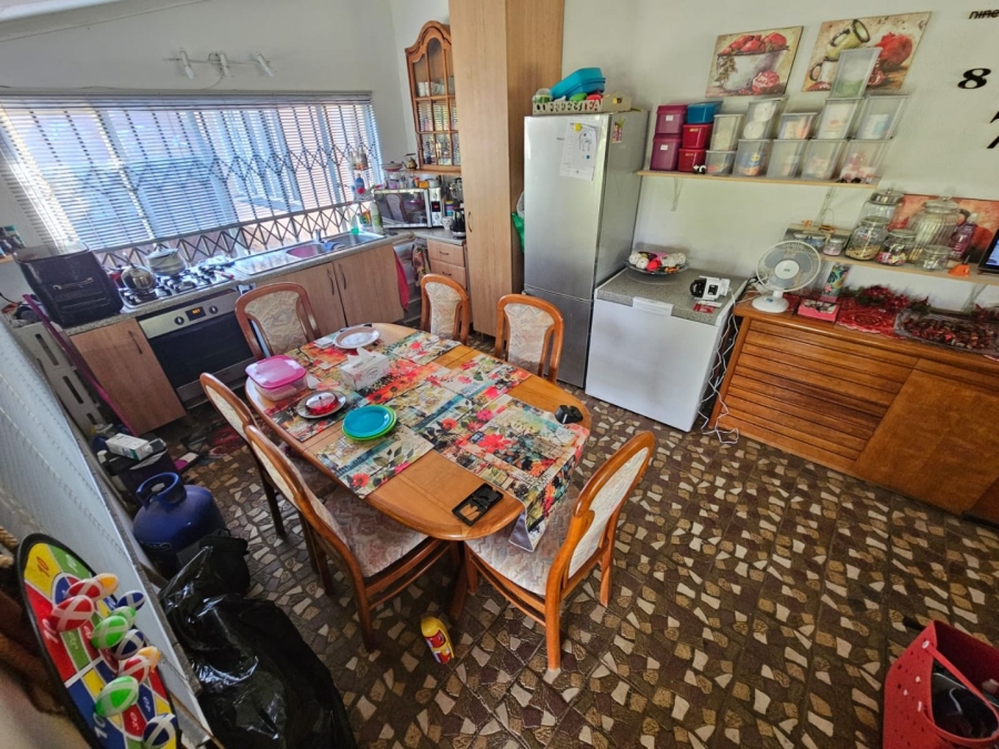 Commercial Property for Sale in Magaliesmoot AH Gauteng