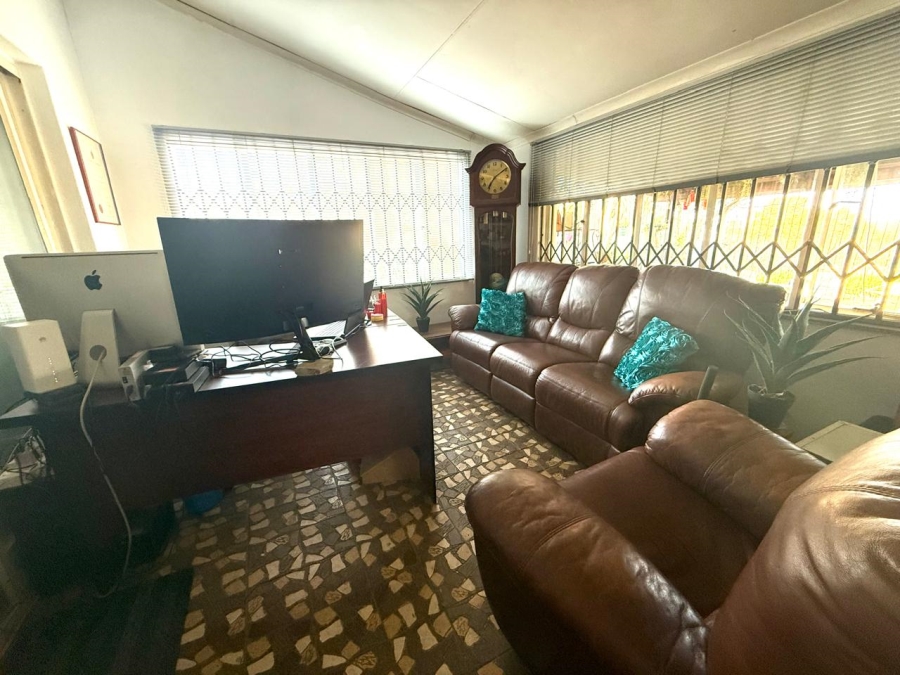 Commercial Property for Sale in Hornsoord A H Gauteng