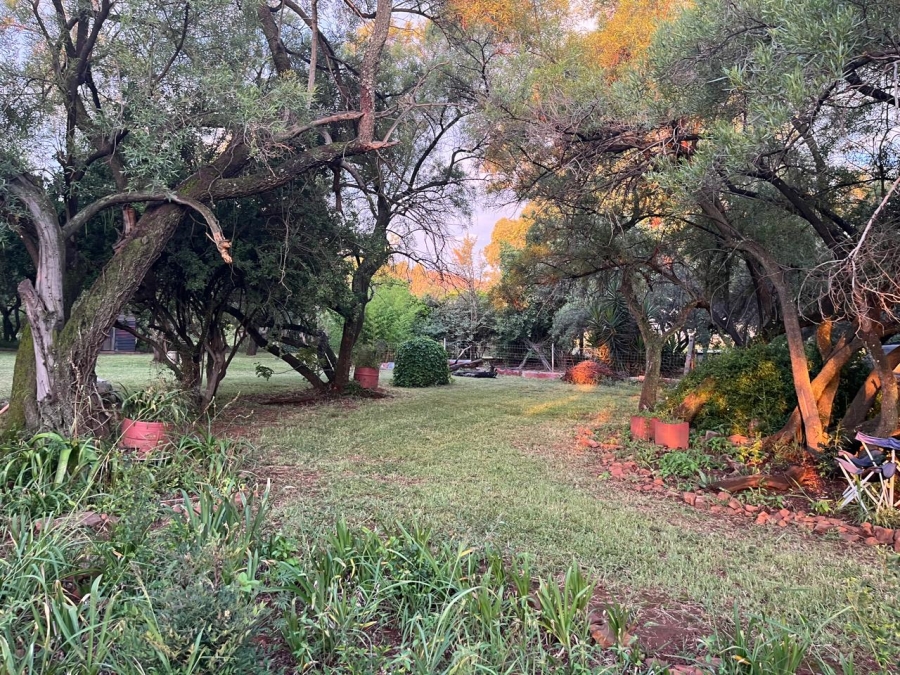 Commercial Property for Sale in Hornsoord A H Gauteng