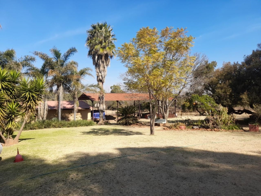 Commercial Property for Sale in Hornsoord A H Gauteng