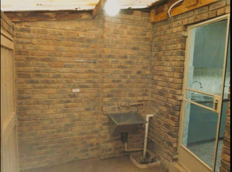 2 Bedroom Property for Sale in Valhalla Gauteng