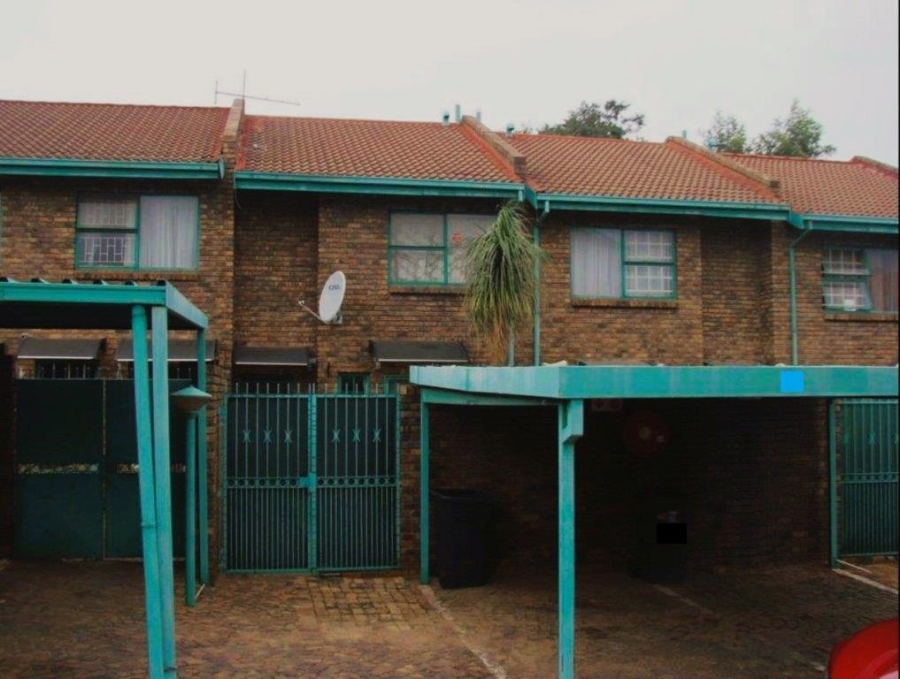 2 Bedroom Property for Sale in Valhalla Gauteng