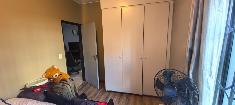 2 Bedroom Property for Sale in Glen Austin Gauteng