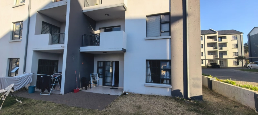 2 Bedroom Property for Sale in Glen Austin Gauteng