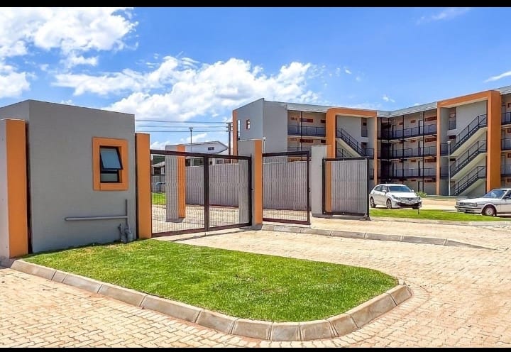 1 Bedroom Property for Sale in Protea Glen Gauteng