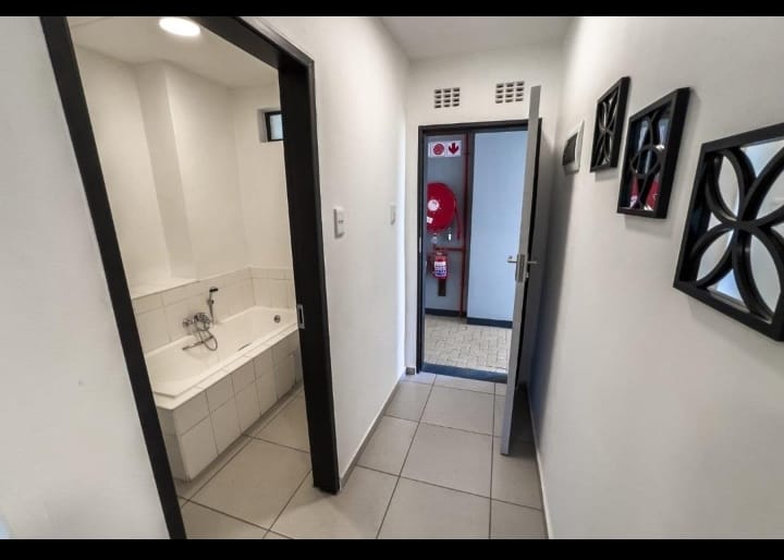 2 Bedroom Property for Sale in Protea Glen Gauteng