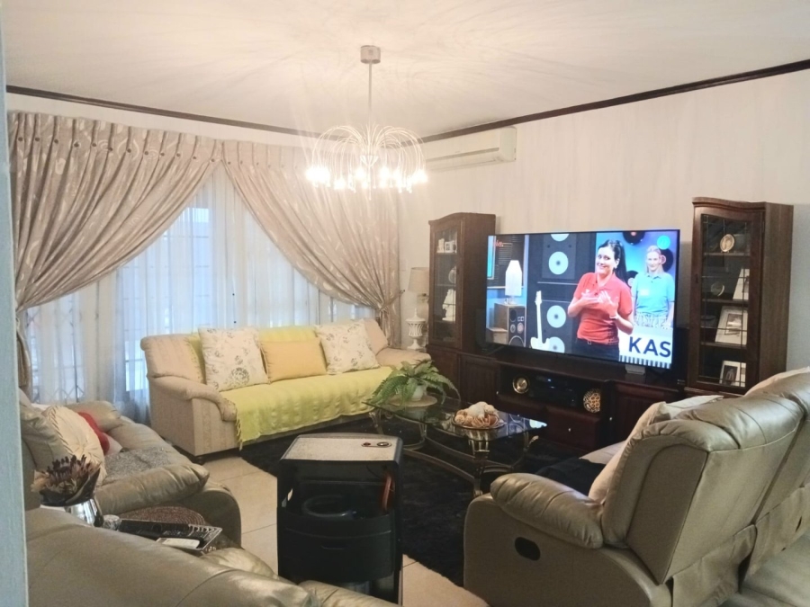 3 Bedroom Property for Sale in Halfway Gardens Gauteng