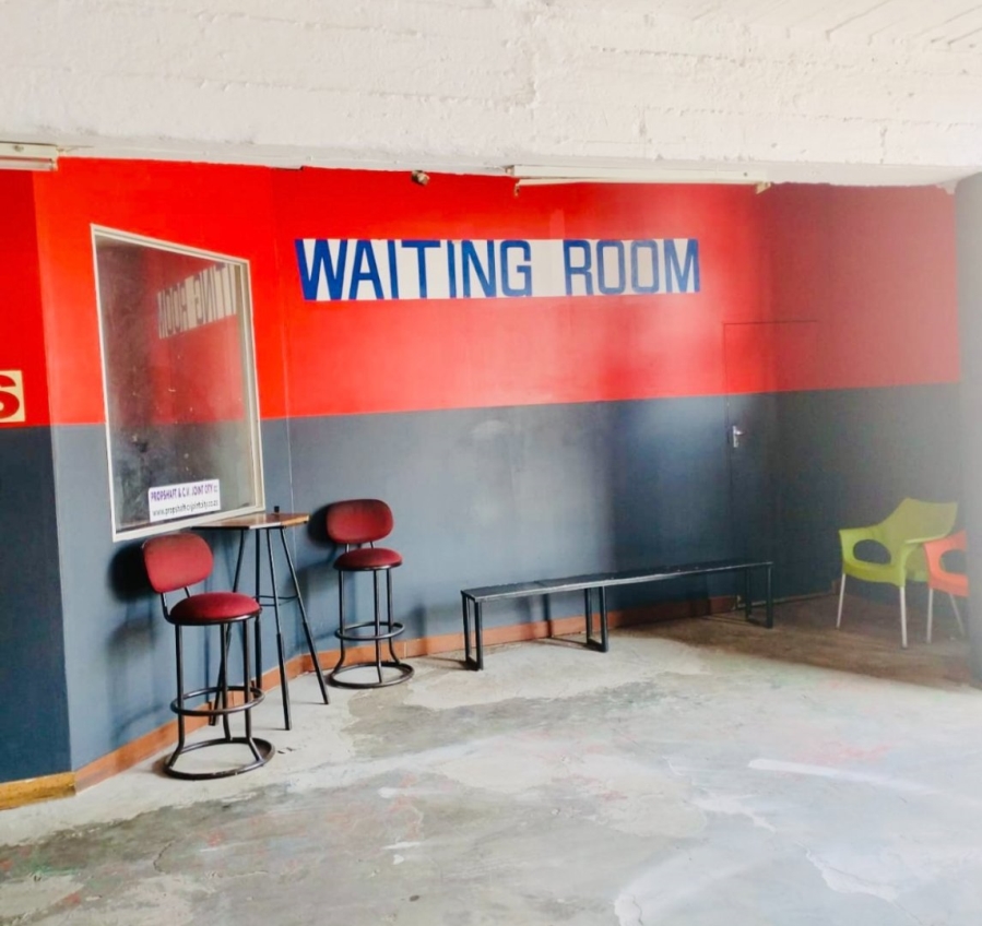 To Let Commercial Property for Rent in Johannesburg Central Gauteng