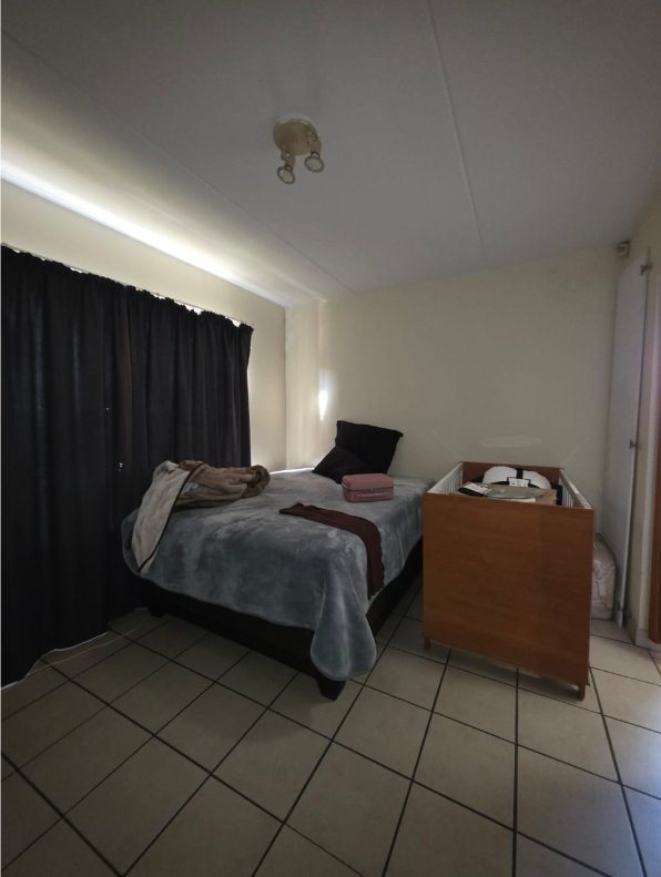 To Let 2 Bedroom Property for Rent in Erand Gardens Gauteng