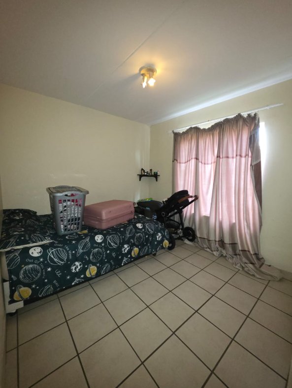 To Let 2 Bedroom Property for Rent in Erand Gardens Gauteng