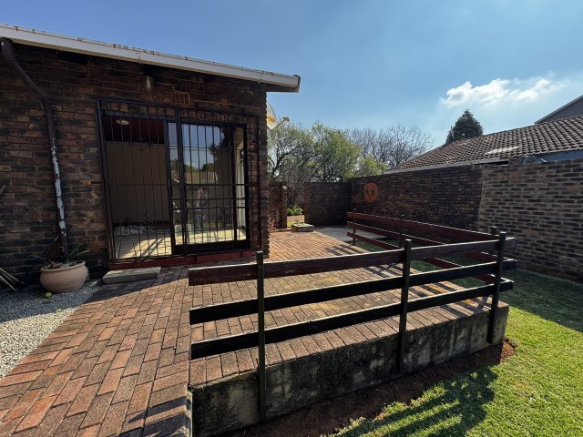 3 Bedroom Property for Sale in Birch Acres Gauteng