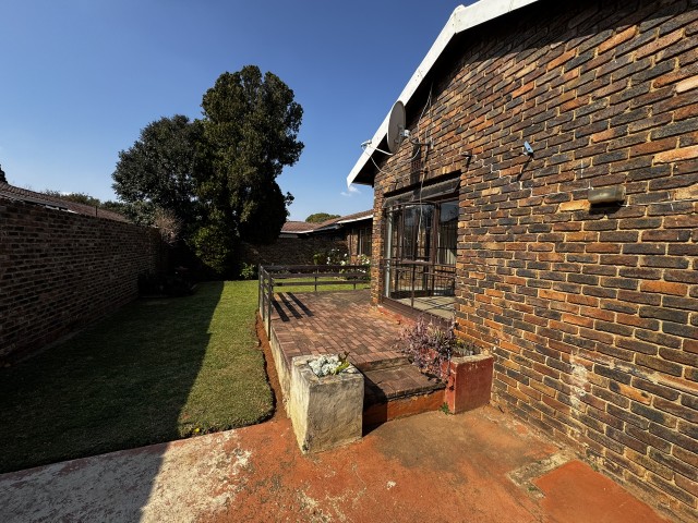 3 Bedroom Property for Sale in Birch Acres Gauteng