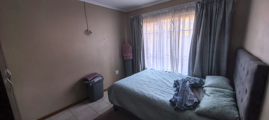 4 Bedroom Property for Sale in Noordwyk Gauteng
