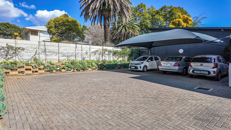 3 Bedroom Property for Sale in Northcliff Gauteng