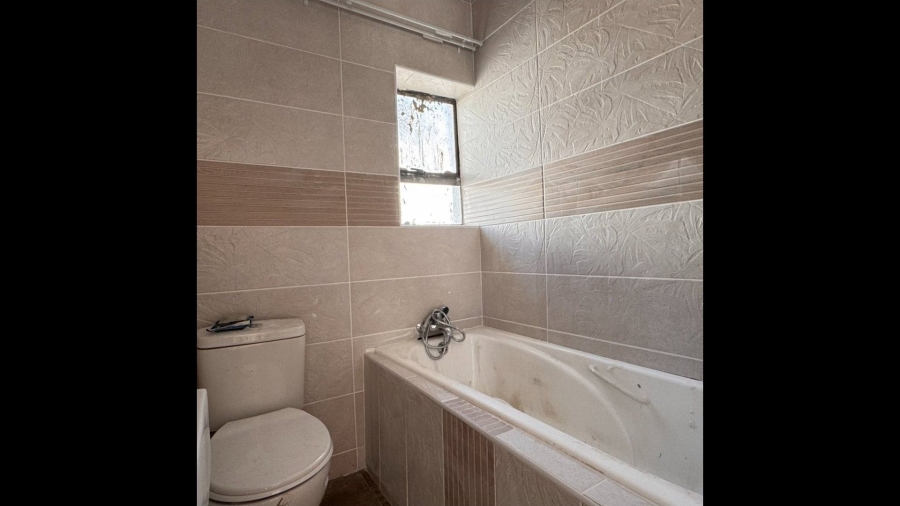 3 Bedroom Property for Sale in Three Rivers Gauteng
