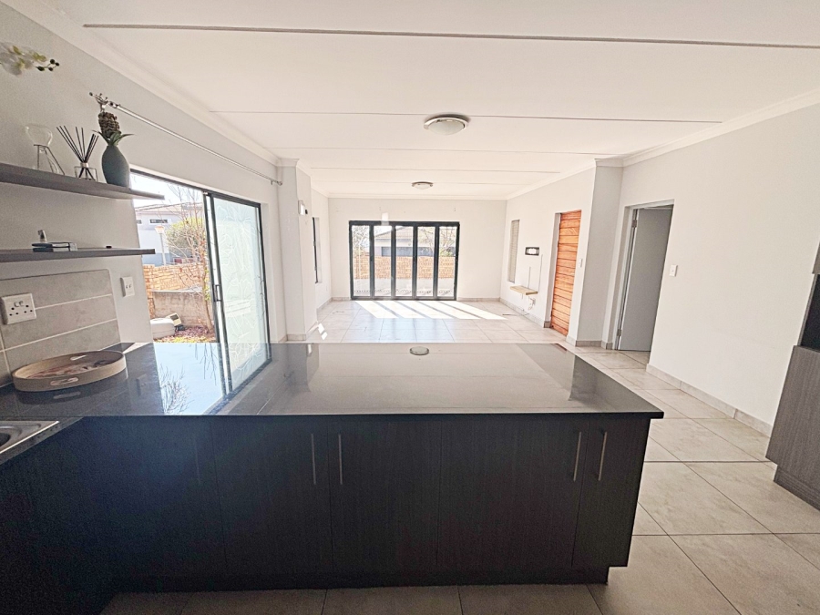 3 Bedroom Property for Sale in Thatchfield Ridge Gauteng