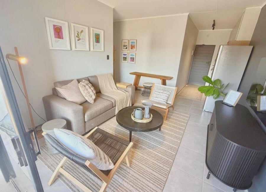 To Let 1 Bedroom Property for Rent in Castle Gate Gauteng
