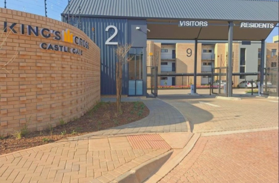 To Let 1 Bedroom Property for Rent in Castle Gate Gauteng