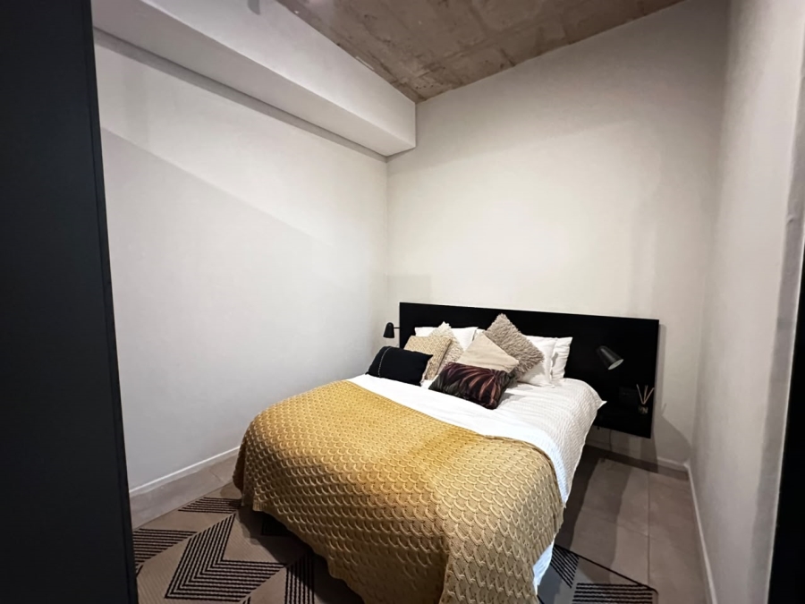 1 Bedroom Property for Sale in Sandton Central Gauteng