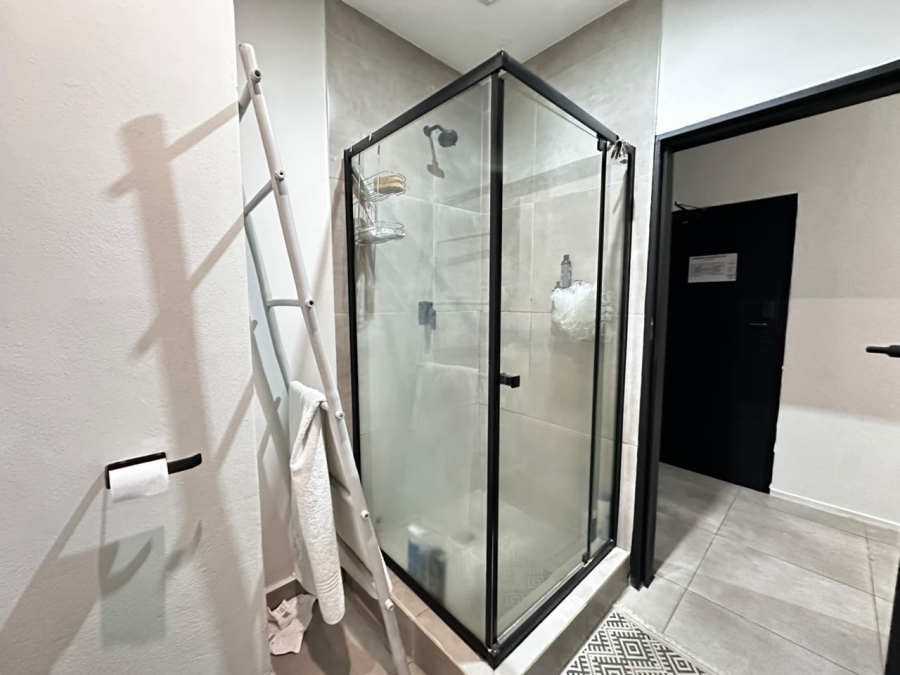 1 Bedroom Property for Sale in Sandton Central Gauteng