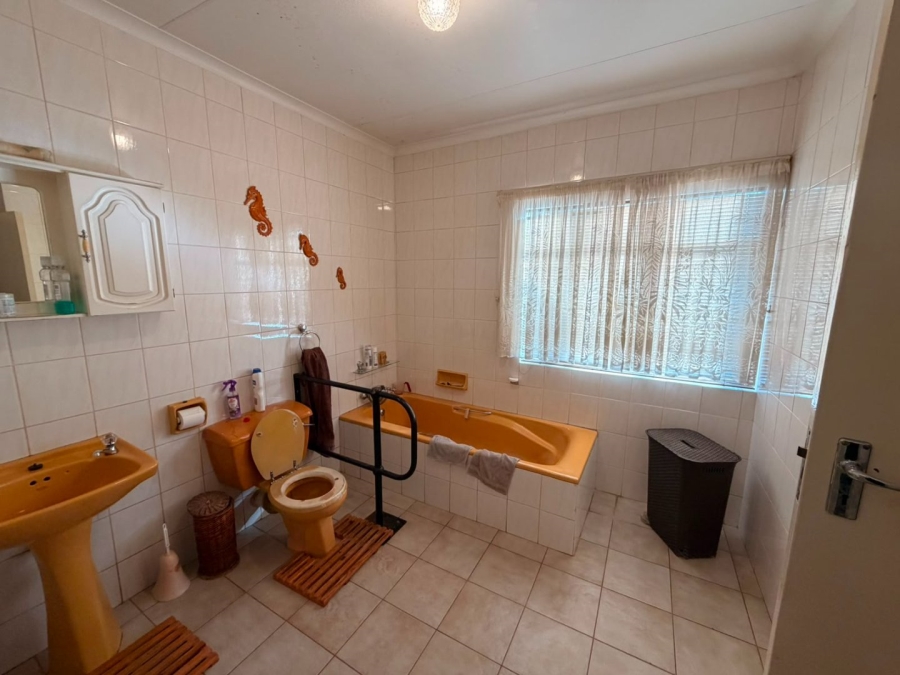 3 Bedroom Property for Sale in Ferryvale Gauteng