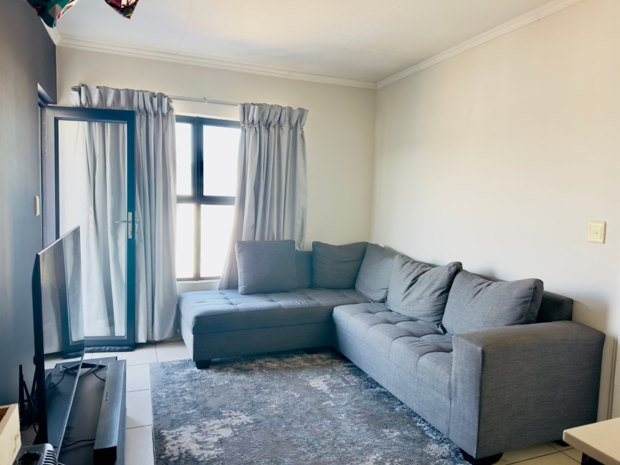 1 Bedroom Property for Sale in Olivedale Gauteng