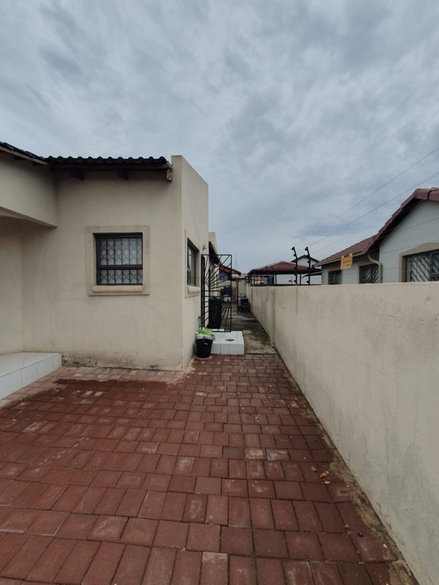 3 Bedroom Property for Sale in Leondale Gauteng
