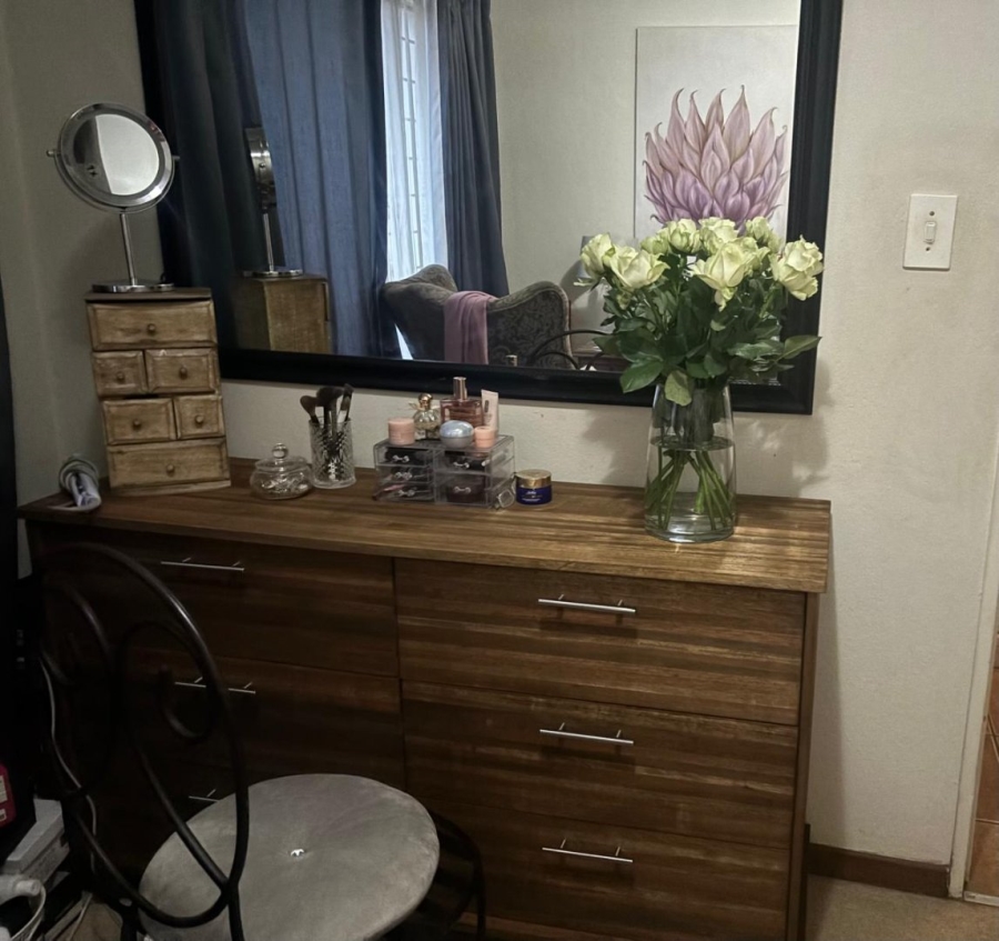 2 Bedroom Property for Sale in Clubview Gauteng