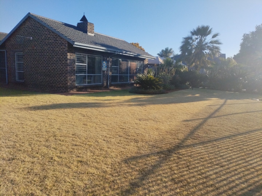 4 Bedroom Property for Sale in Edelweiss Gauteng