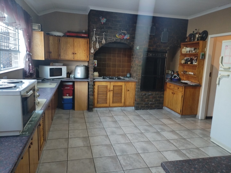 4 Bedroom Property for Sale in Edelweiss Gauteng