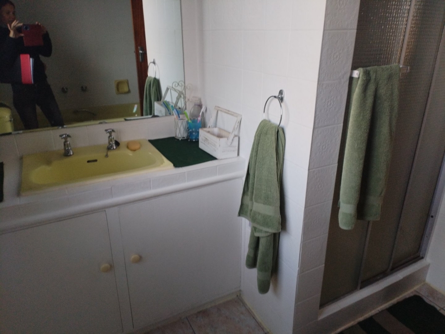 4 Bedroom Property for Sale in Edelweiss Gauteng