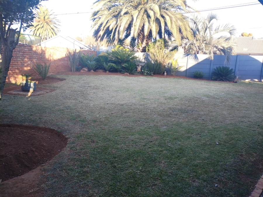 4 Bedroom Property for Sale in Edelweiss Gauteng