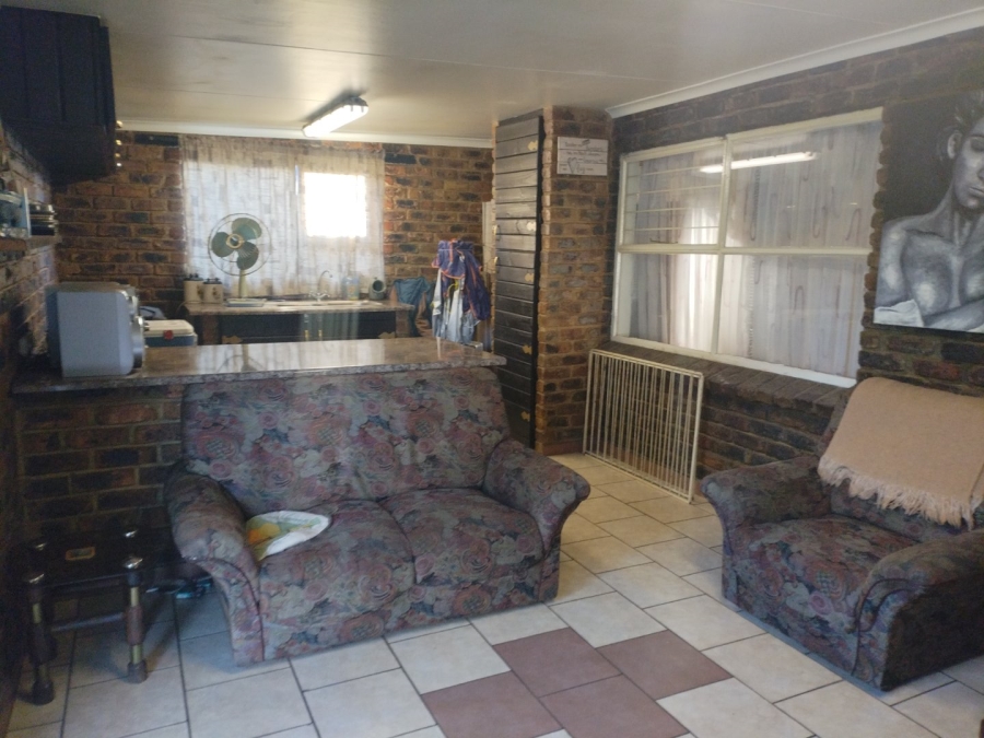 4 Bedroom Property for Sale in Edelweiss Gauteng