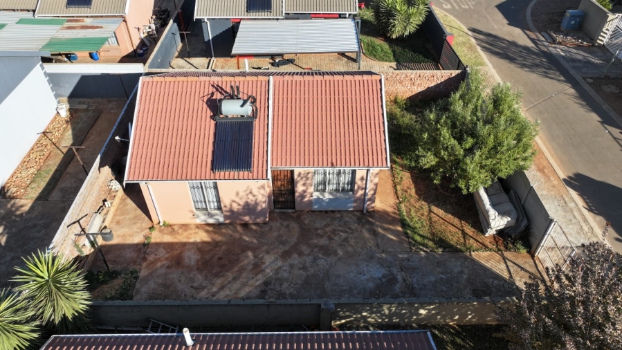2 Bedroom Property for Sale in Sky City Gauteng
