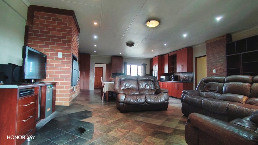 Commercial Property for Sale in Glen Donald A H Gauteng