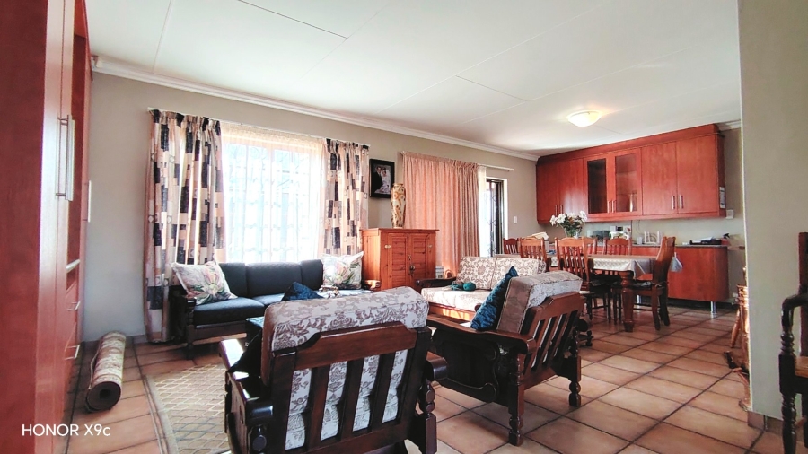 Commercial Property for Sale in Glen Donald A H Gauteng