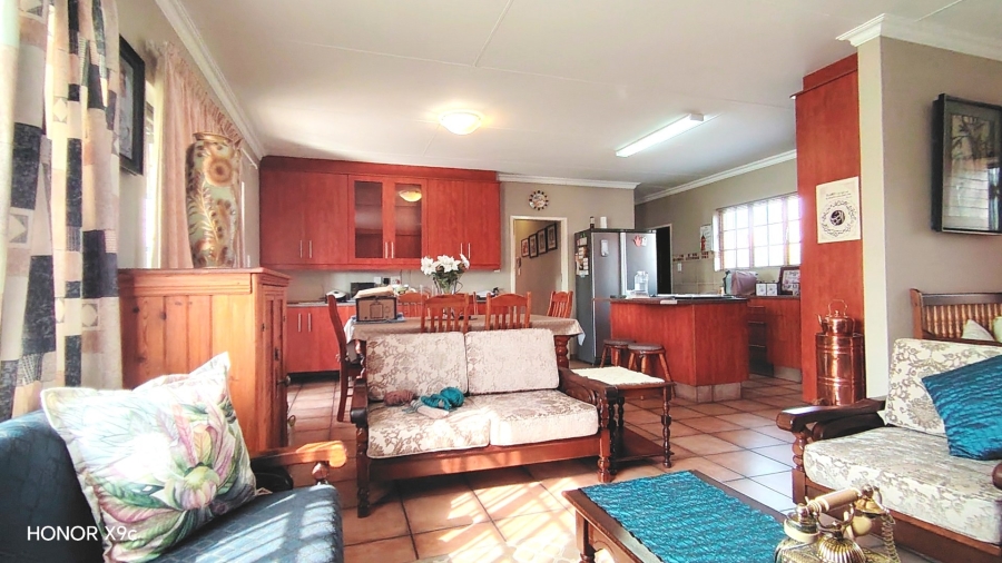 Commercial Property for Sale in Glen Donald A H Gauteng