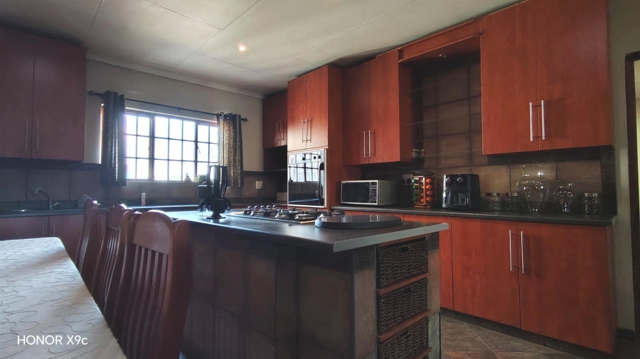 Commercial Property for Sale in Glen Donald A H Gauteng