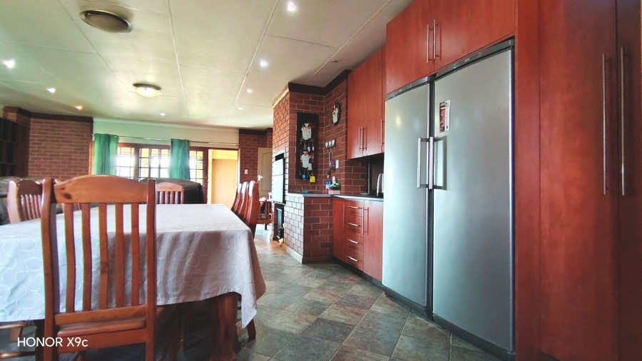 Commercial Property for Sale in Glen Donald A H Gauteng