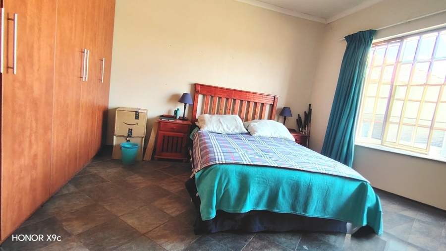 Commercial Property for Sale in Glen Donald A H Gauteng