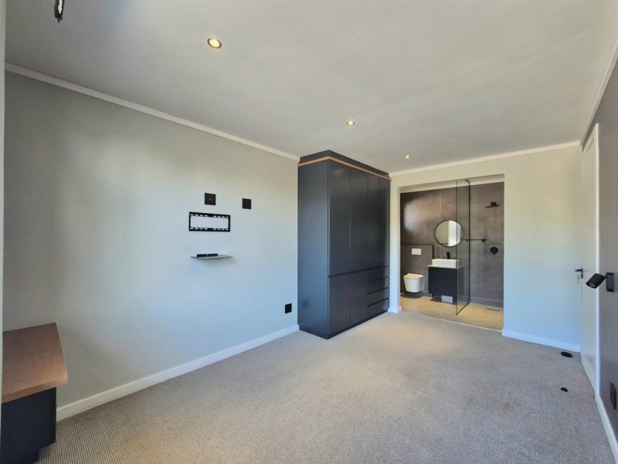 3 Bedroom Property for Sale in Waterkloof Heights Gauteng